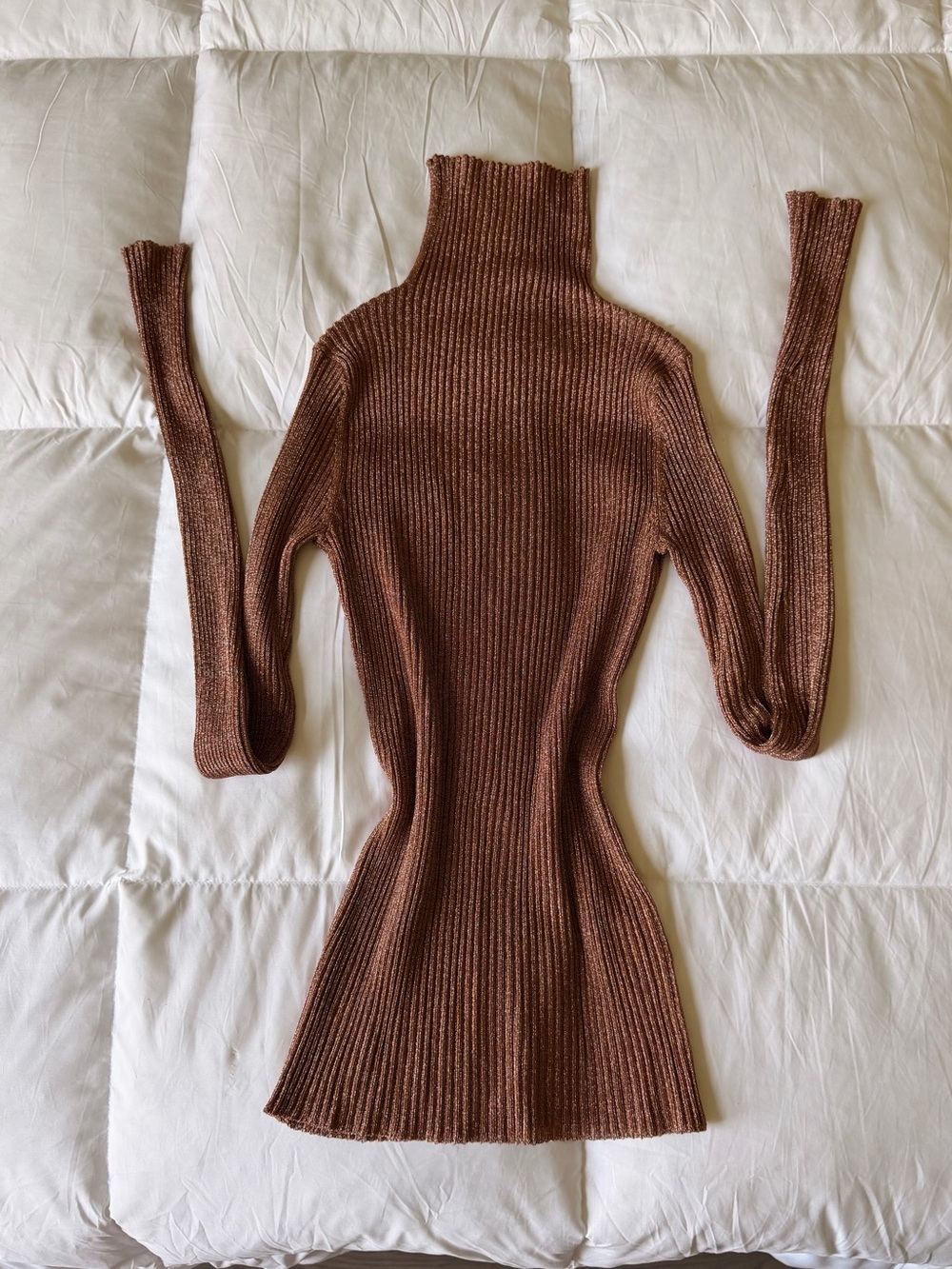 Women's Ribbed Turtleneck Sweater Top in Sparkly Brown